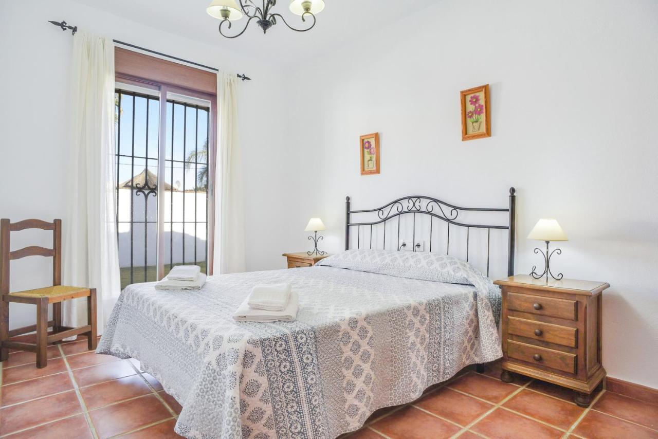 Casa Villanueva 2 - Sólo Familias Conil De La Frontera Exterior foto